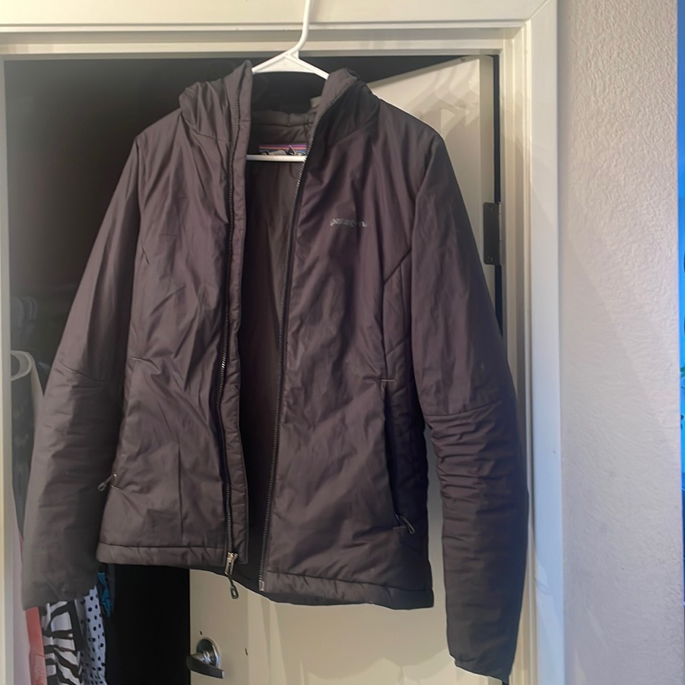 patagonia women’s puffer jacket